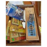 MIXED LOT OF SPORTS CARDS & ETC MIXED LOT OF SPORTS CARDS & ETC