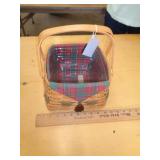 LONGABERGER BASKET - 2000 LONGABERGER BASKET - 2000
