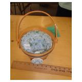 LONGABERGER BASKET - 1999 LONGABERGER BASKET - 1999