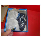 KIDS SZ 6.5 KIDS SZ 6.5
