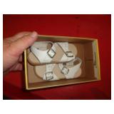 KIDS SANDALS SZ 6 KIDS SANDALS SZ 6