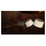 LOT OF VINTAGE ITEMS / SEE DESCRIPTION LOT OF VINTAGE ITEMS / SEE DESCRIPTION