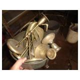 LOT OF BRASS ITEMS LOT OF BRASS ITEMS