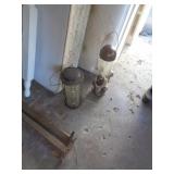 BIRD FEEDERS BIRD FEEDERS