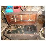 I BELIEVE THIS IS AN ANTIQUE CYSTAL RADIO I BELIEVE THIS IS AN ANTIQUE CYSTAL RADIO