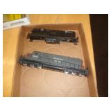 LOT OF TRAIN CARS LOT OF TRAIN CARS