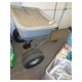 PULL BEHIND SEEDER / W PULL BEHIND SEEDER / W