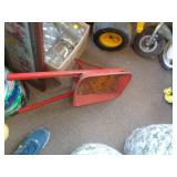 VINTAGE CHILDS WHEEL BARROW / FRC VINTAGE CHILDS WHEEL BARROW / FRC