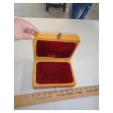 LINED WOOD CASE LINED WOOD CASE