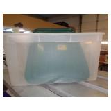 TOTE W LID / UT TOTE W LID / UT
