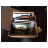 WOOD FRAMES & PICTURES WOOD FRAMES & PICTURES