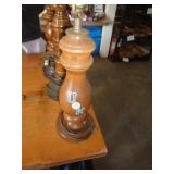 U OF K WOOD BASE LAMP U OF K WOOD BASE LAMP