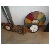 LOT OF 3 CLOCKS / W LOT OF 3 CLOCKS / W