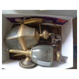 LOT OF OUTDOOR LIGHTS LOT OF OUTDOOR LIGHTS
