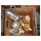 MISC PITCHERS & WINE BOTTLE / SP