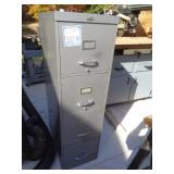 4 DRAWER FILE CABINET / OS