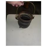 SMUDGE POT