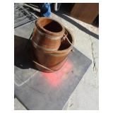 WOOD BUCKETS / W