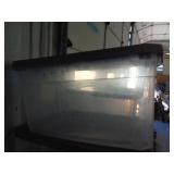 76 QUART TOTE W LID / W