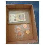 TOKENS & BANKNOTE