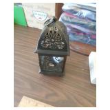 2 CANDLE HOLDERS