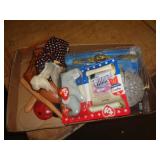 MIXED TOYS