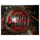 13" ROUND METAL SIGN - MAN CAVE