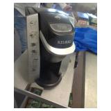 KEURIG SINGLE CUP MAKER / FR