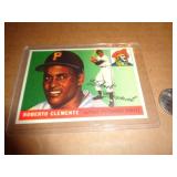 SPORTS CARD - SEE DESCR. - ROBERTO CLEMENTE