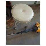 STOOL