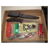 LOT OF KNIVES