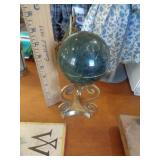 POLISHED STONE ORB ON STAND / FR