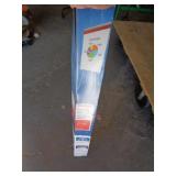 EASEL / RW