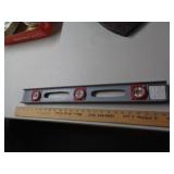 BELKNAP HARDWARE BLUE GRASS LEVEL