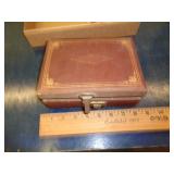 JEWELRY BOX & JEWELRY JEWELRY BOX & JEWELRY