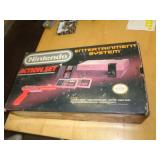 NINTENDO GAME CONSOLE / (NO PISTOL) NINTENDO GAME CONSOLE / (NO PISTOL)