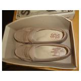 SHOES SZ 8 MED SHOES SZ 8 MED