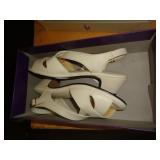 WOMENS HUSHPUPPIES SHOES SZ 7W WOMENS HUSHPUPPIES SHOES SZ 7W