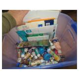 TOTE OF PAINT TOTE OF PAINT
