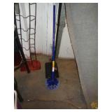BROOM & SWEEPER / W BROOM & SWEEPER / W