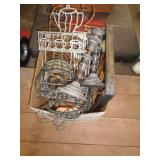LOT OF METAL ITEMS / W LOT OF METAL ITEMS / W