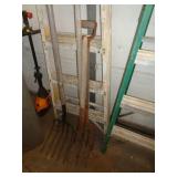 4 - PITCH FORKS / W 4 - PITCH FORKS / W