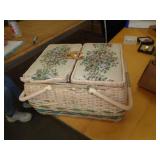 SEWING BASKET W ITEMS SEWING BASKET W ITEMS