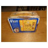 VINTAGE METAL LUNCHBOX VINTAGE METAL LUNCHBOX