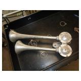 AIR HORN AIR HORN