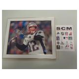 8X10 PHOTO W CERT - TOM BRADY (GLASS CRACKED) 8X10 PHOTO W CERT - TOM BRADY (GLASS CRACKED)