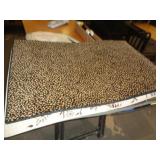 LARGE DOOR MAT 24'X35' LARGE DOOR MAT 24'X35'