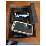 LOT OF OLD CELL PHONES (UNTESTED) LOT OF OLD CELL PHONES (UNTESTED)