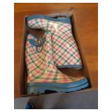 BOOTS SZ 9 BOOTS SZ 9