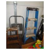 2 - STEPSTOOLS & STEPLADDER / W 2 - STEPSTOOLS & STEPLADDER / W